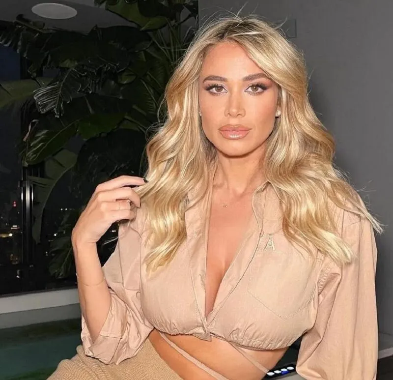 Diletta Leotta khoe ảnh áo tắm